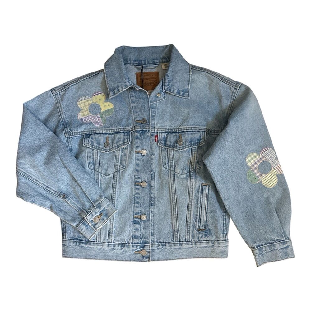 Levi’s 90’s Patchwork Denim Trucker Jacket Size XS NWT Light Wash Retro Relaxed